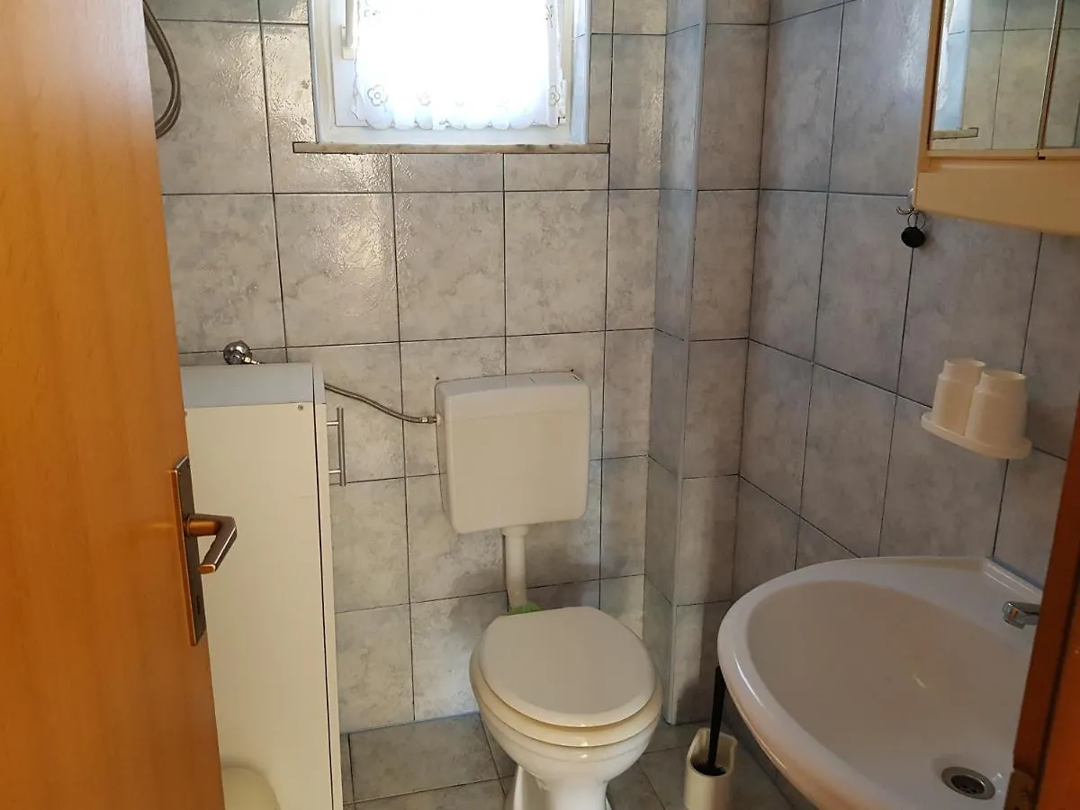 Astra Apartment Vir