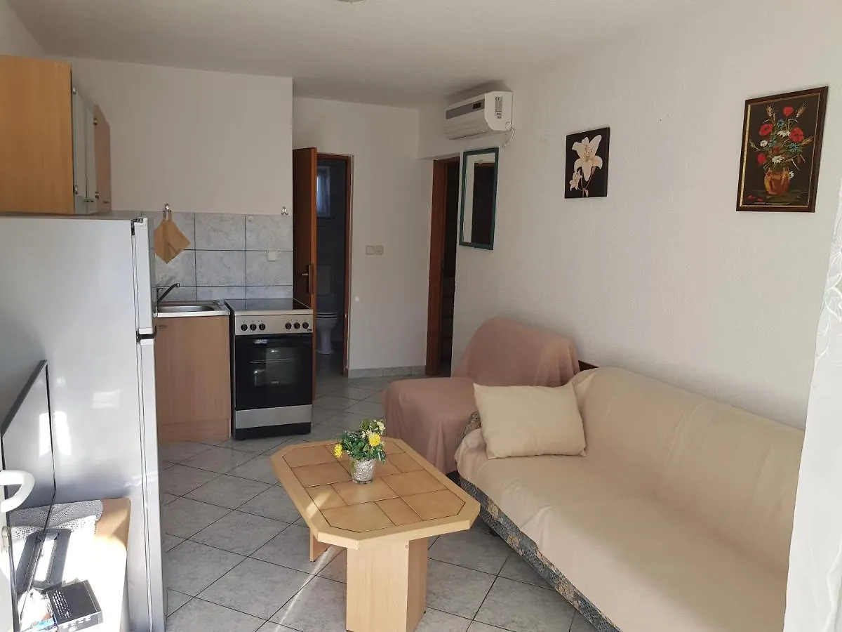 Astra Apartment Vir Croatia